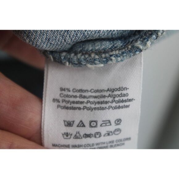 FREE PEOPLE DISTRESSED DESTROYED Denim Jacket Women's Size XS Light Indigo - Picture 12 of 12